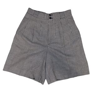 Collectible Gold Giorgio Sant’ Angelo Womans Shorts B&W Houndstooth Wool